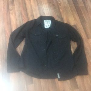 Woman’s Dixxon button down